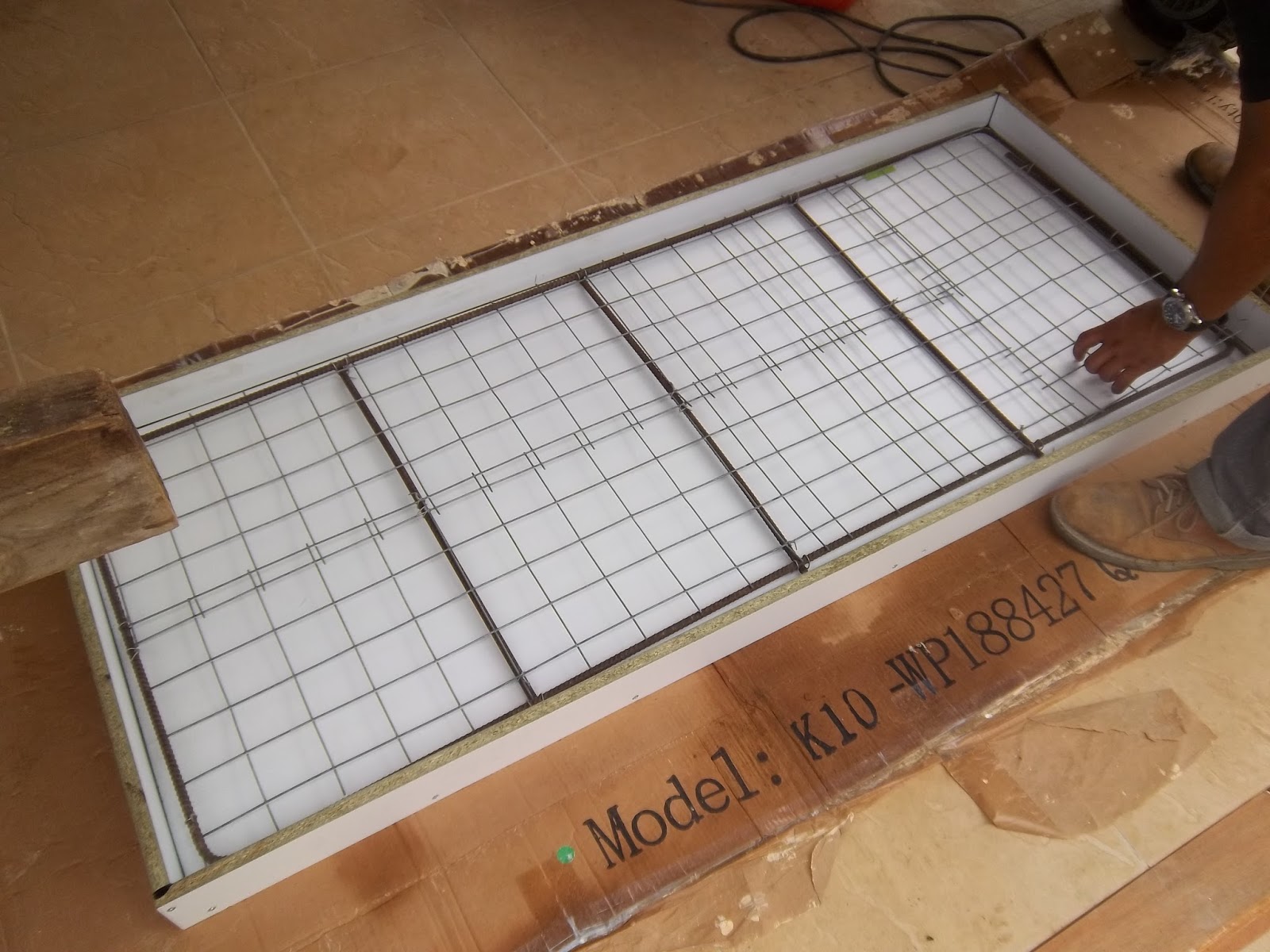 T.R. Services S.A. Concrete Countertop