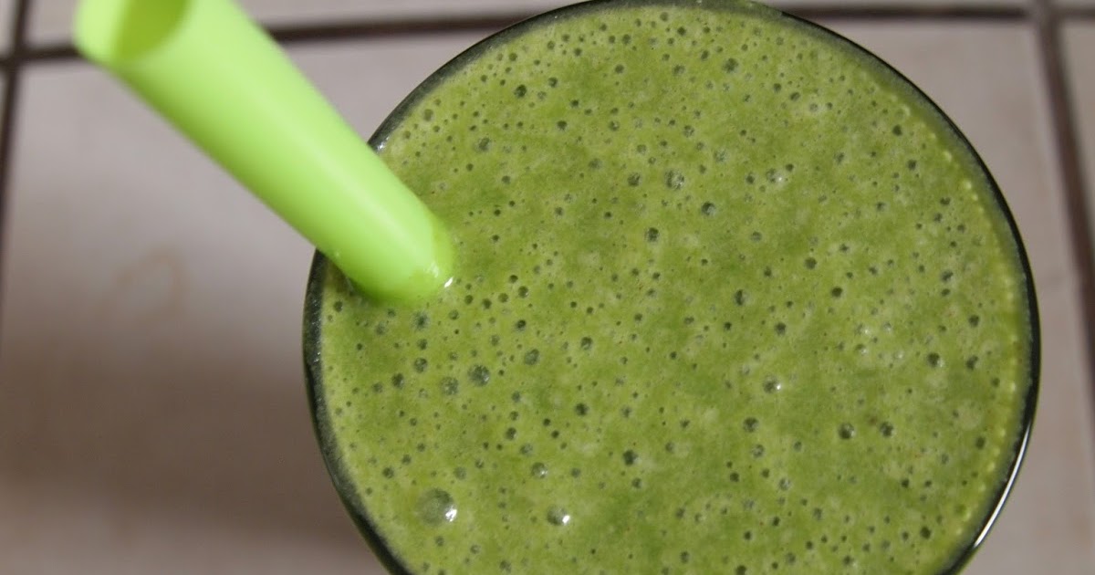 Mad Eats Spinach Peanut Butter Banana Smoothie