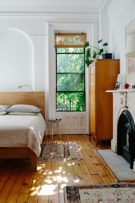 Interiors with a green view | Photo by Brian Ferry via Remodelista