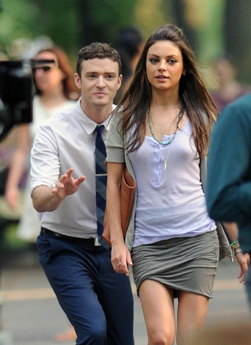 A.S.K: Steal Mila's Look