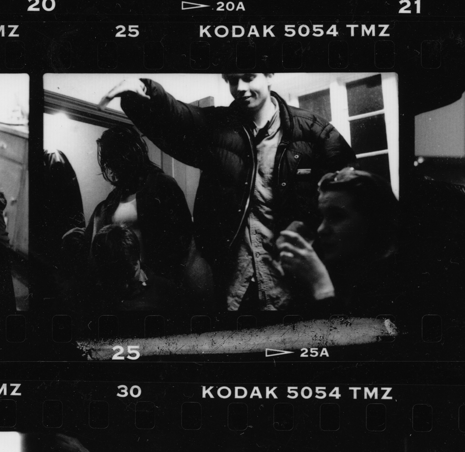 kodak the reason for bankruptcy Eastman kodak, the company that invented the hand-held camera and helped bring the first pictures from the moon, has filed for bankruptcy protection. kodak the reason for bankruptcy Eastman kodak, the company that invented the hand-held camera and helped bring the first pictures from the moon, has filed for bankruptcy protection.