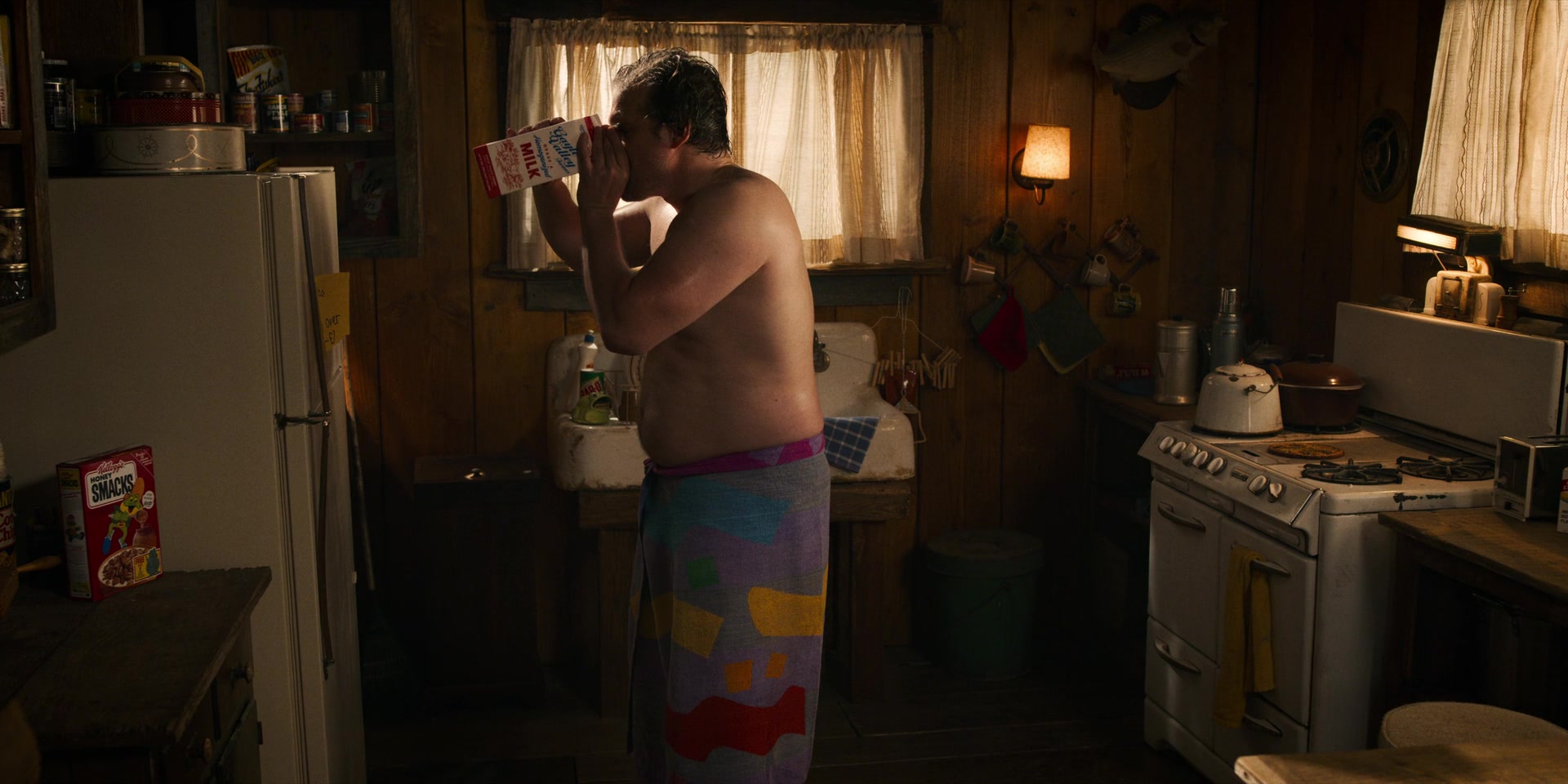 Азиатка в масле познакомилась с членом парня при очень странных обстоятельствах Азиатка в масле познакомилась с членом парня при очень странных обстоятельствах