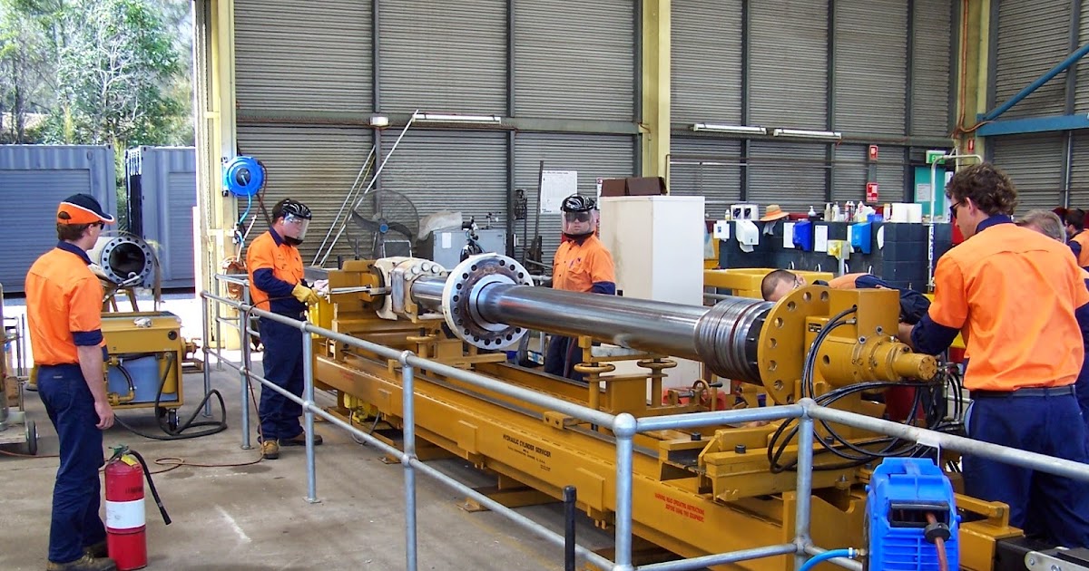 HEMS Ltd's Latest Hydraulic Cylinder Repair Bench