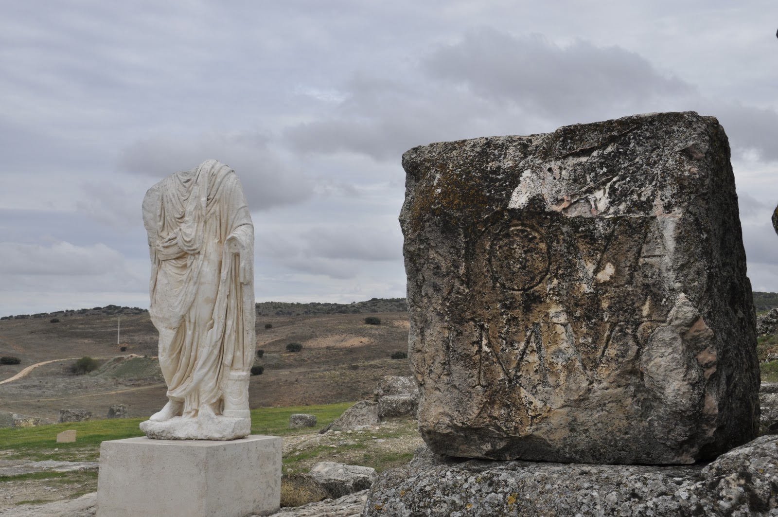 CUENCA CON NIÑOS: Las ruinas romanas de Segóbriga - Quiero Ver Mundo