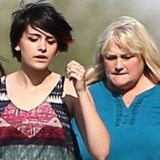 Paris Jackson passará suas férias com Debbie Rowe Sem+t%C3%ADtulo+1