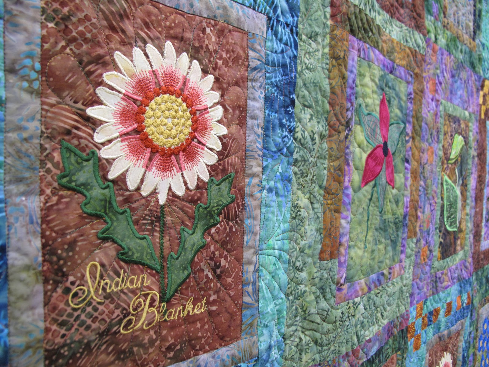 Quilter's Block Red Deer Quilt Show photos