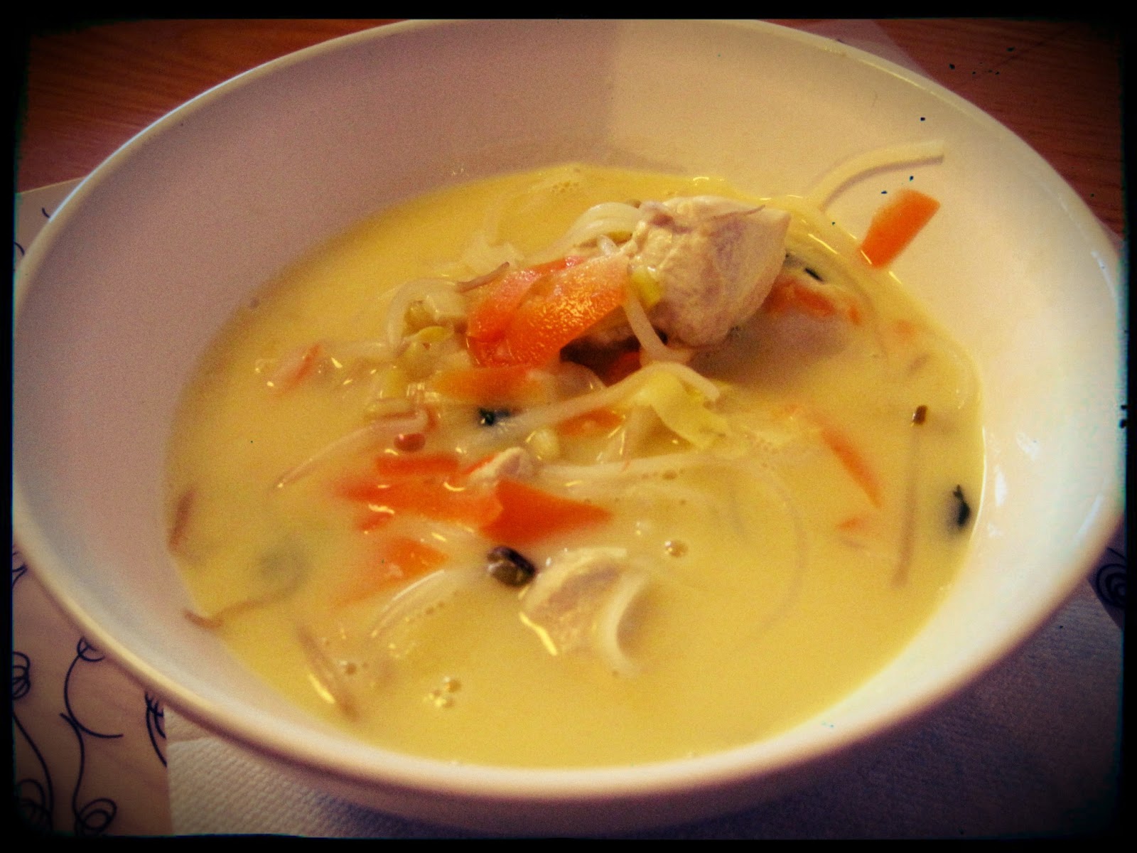 NidoCooking Petite soupe thaï au poulet