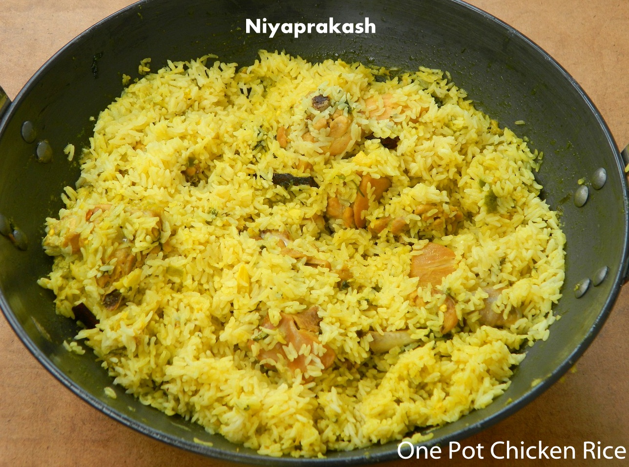 Niya's World One Pot Chicken Rice / Biryani (made of Jeerakasala / Zeera Samba Rice and Coconut