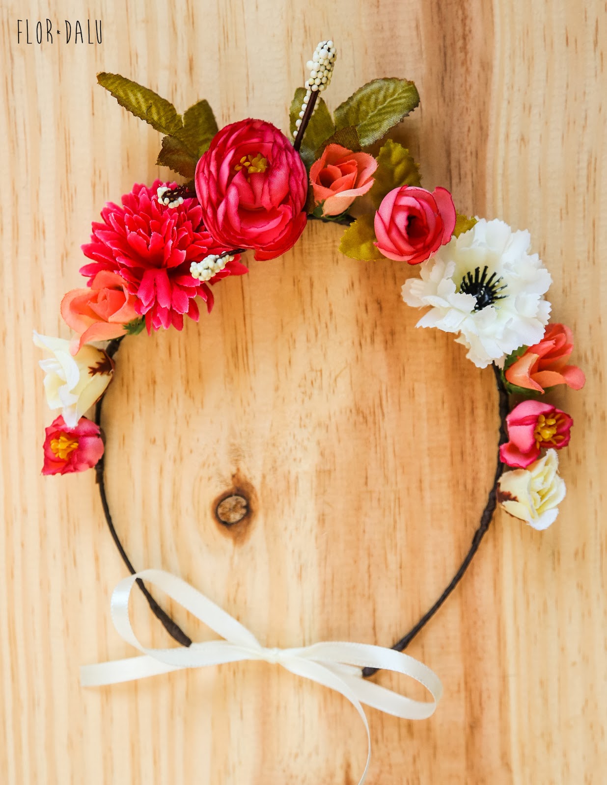 Flor Dalu Cabelo Florido Tiaras e coroas de flores!