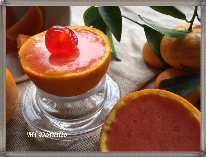 Gelatina De Naranja; Servida En Sus Cascaras.( Reto Marquesa De
paraberes)
