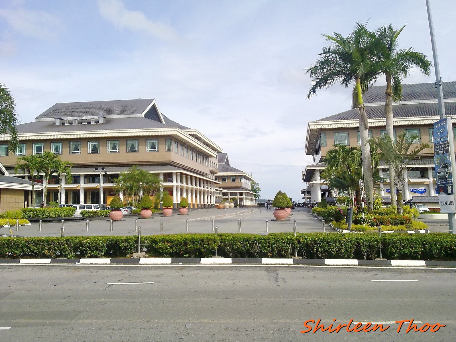 [BRUNEI] Backpack in Brunei Crisp of Life