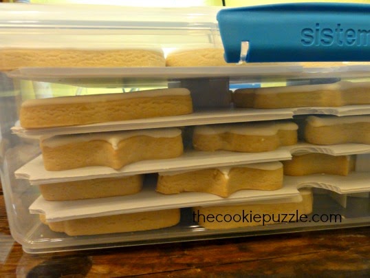 The Ultimate Christmas Cookie Storage container - Sweet Stackers