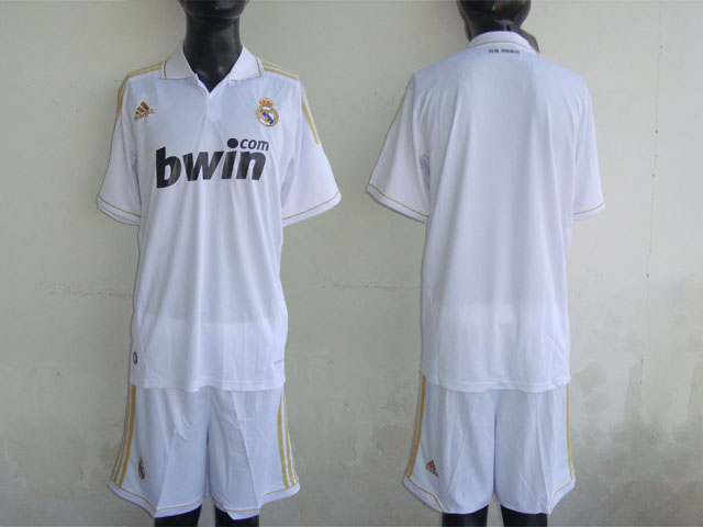 Nueva+camiseta+real+madrid+2012+dorada