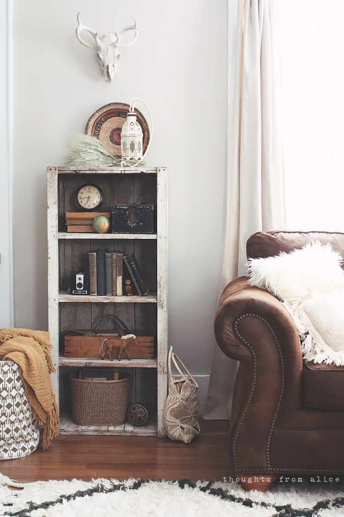 Creative Bookshelf Styling