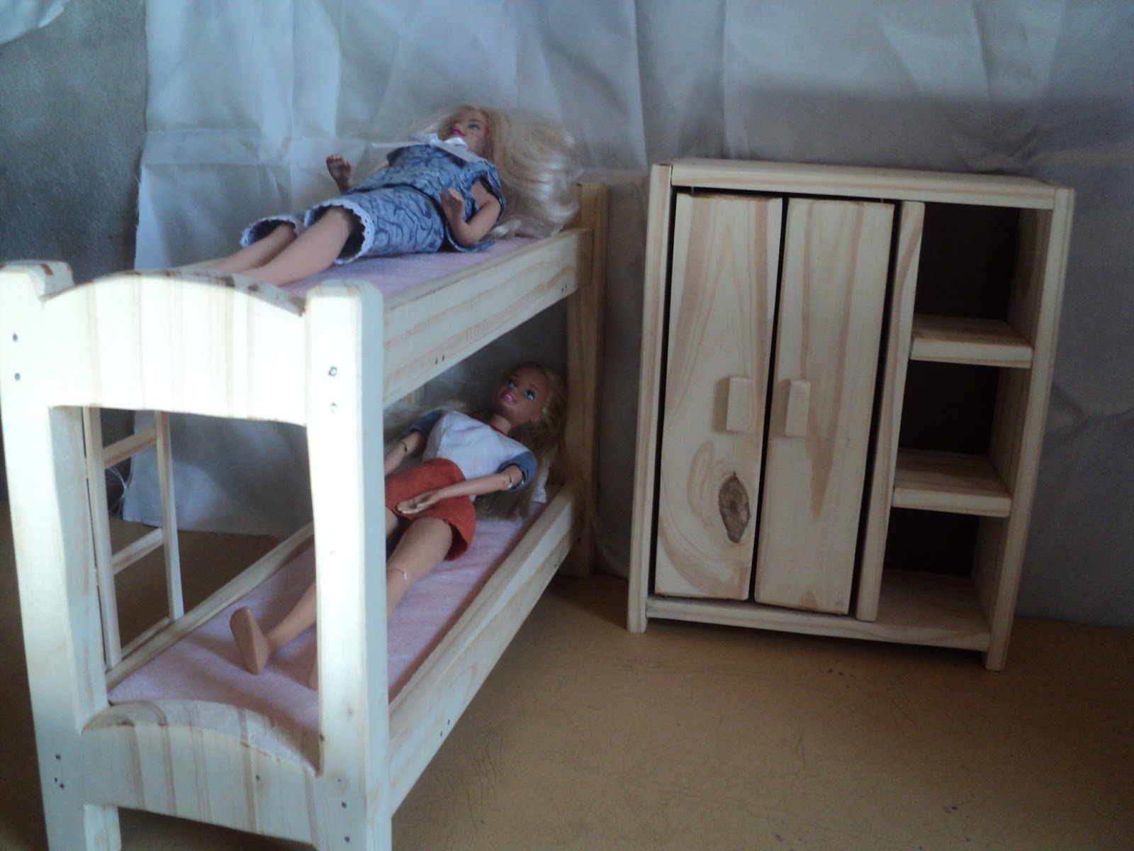 muebles miniaturas