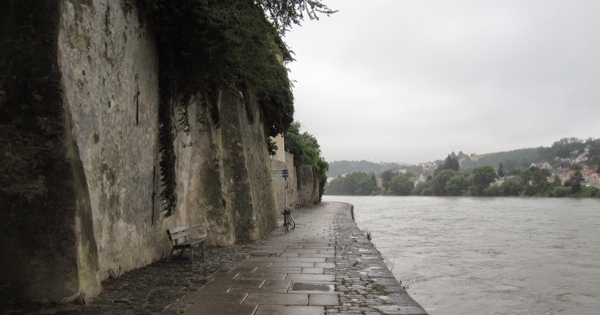 Passende Kleidung Bei Regenwetter Mishy Hoffmann Inspirationen