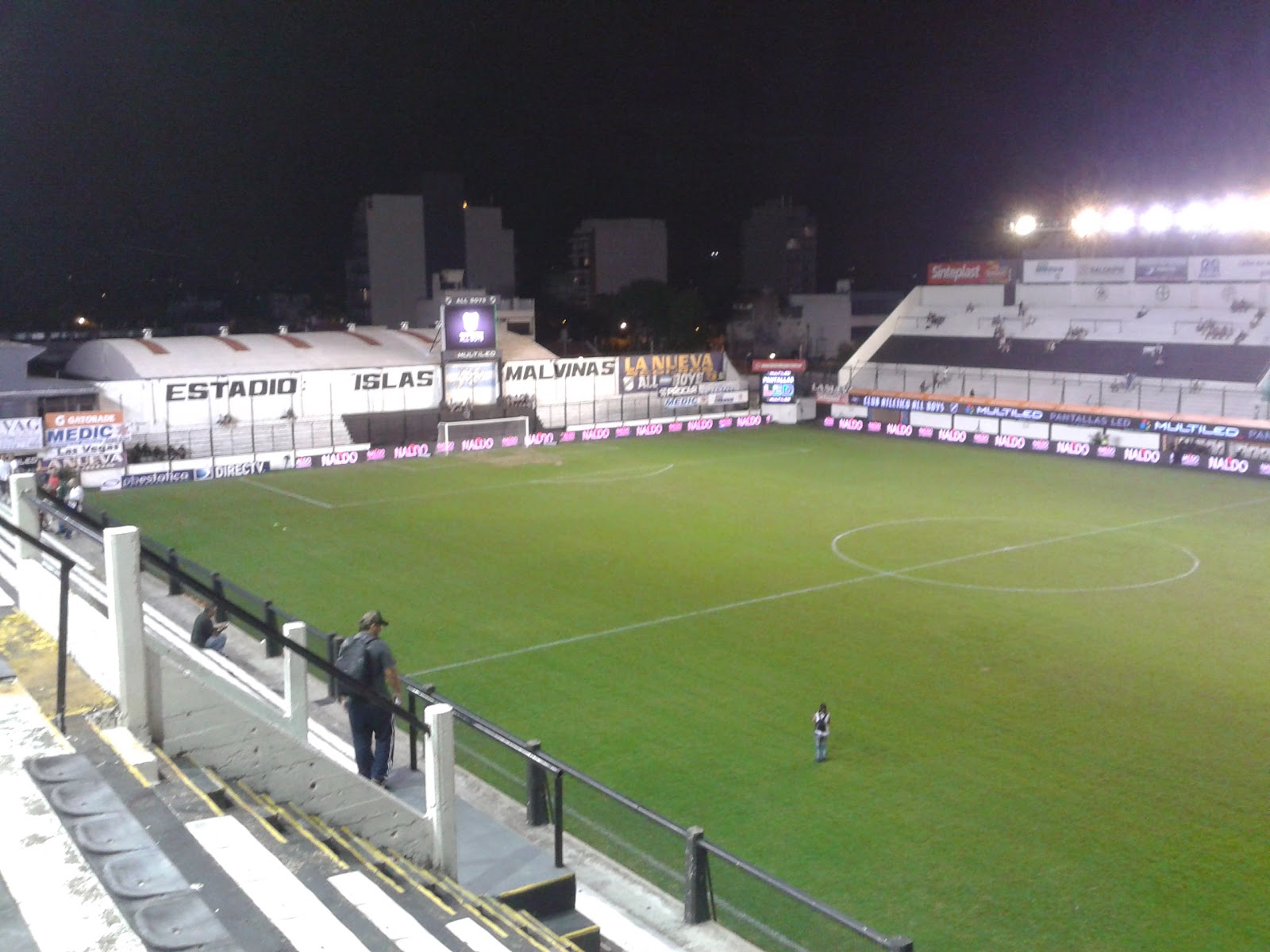 Canchas y Estadios Estadio Islas Malvinas (All Boys)