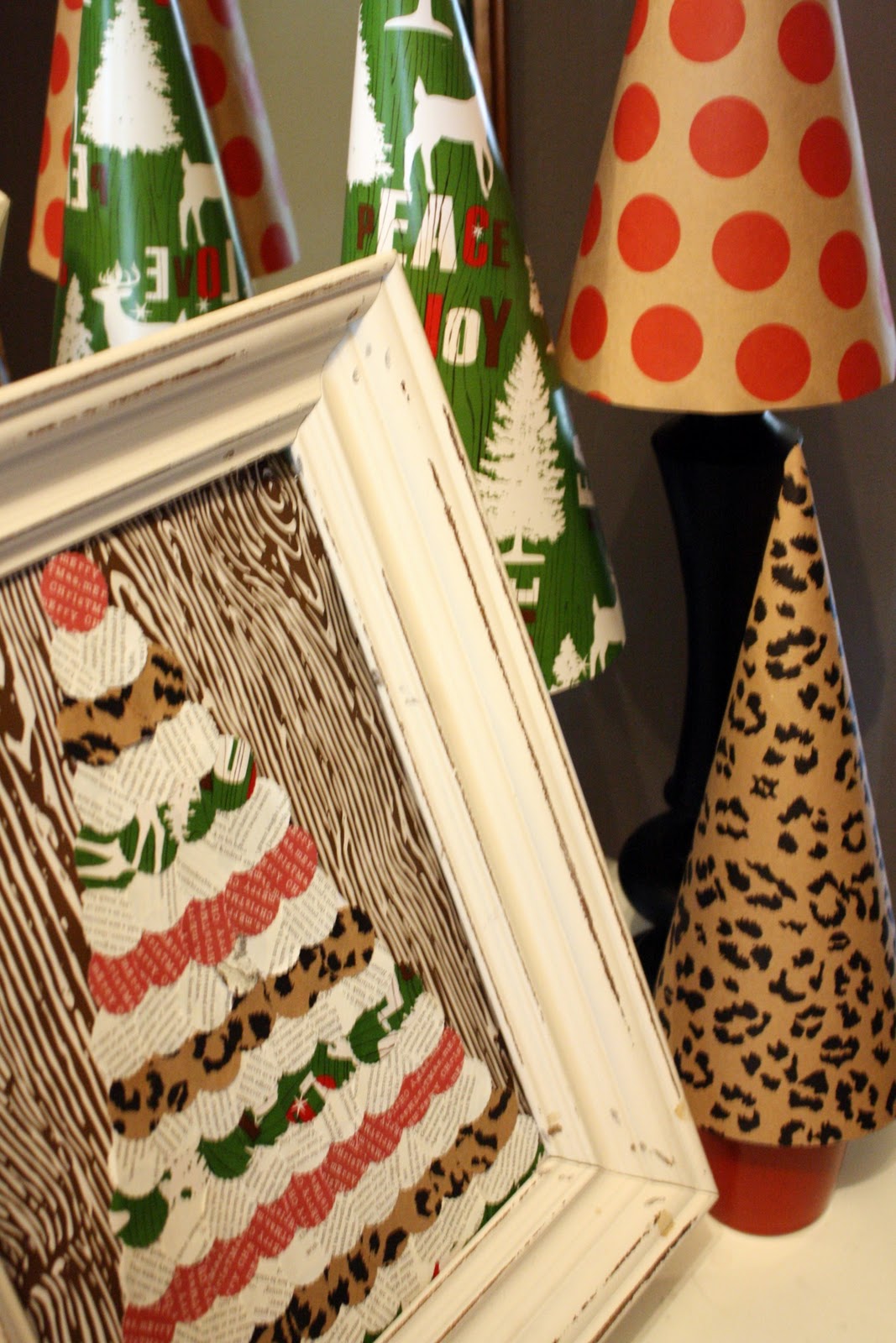 52 Mantels Easy Wrapping Paper Art