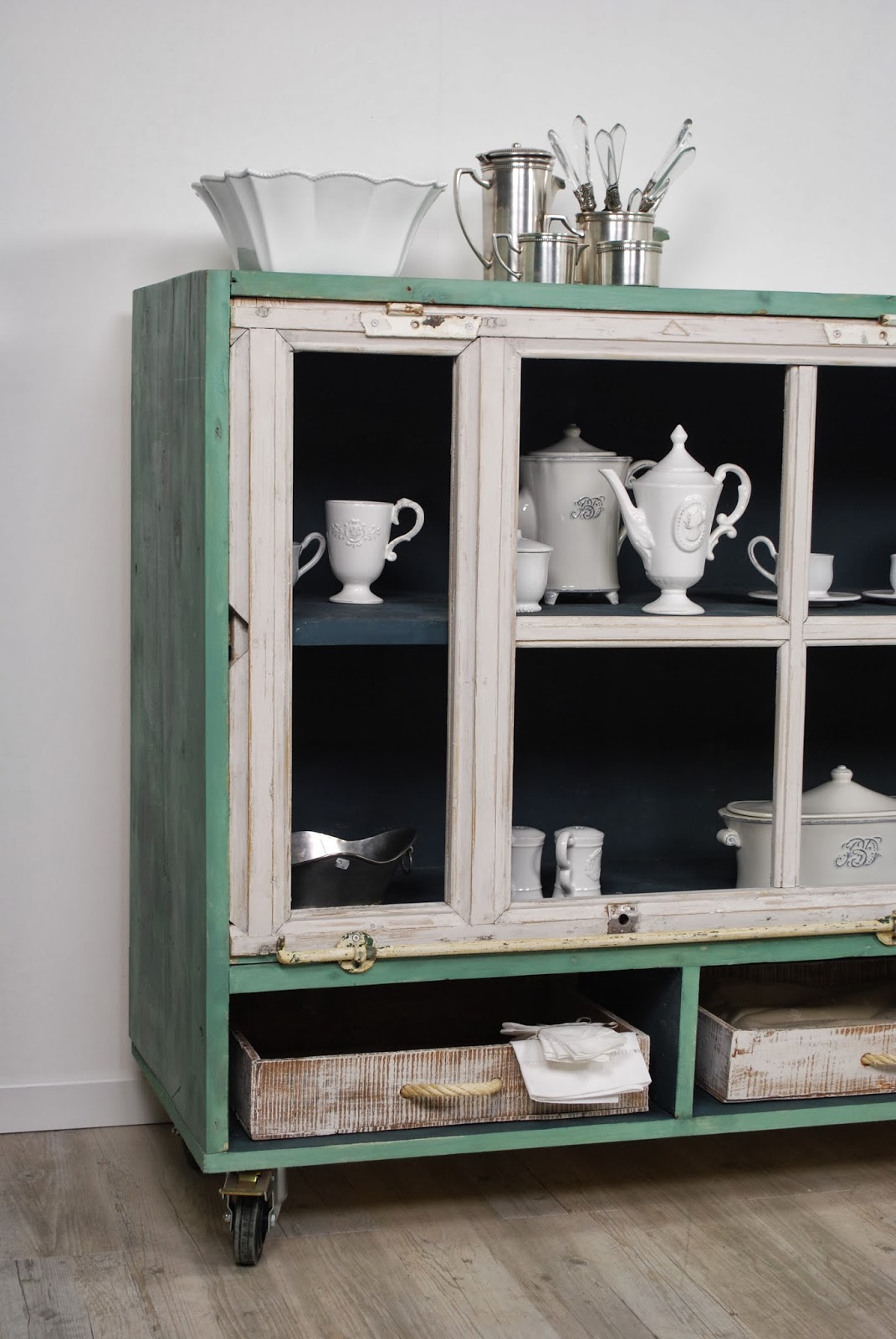 De un arbol: Aparador cocina : HORIZONS