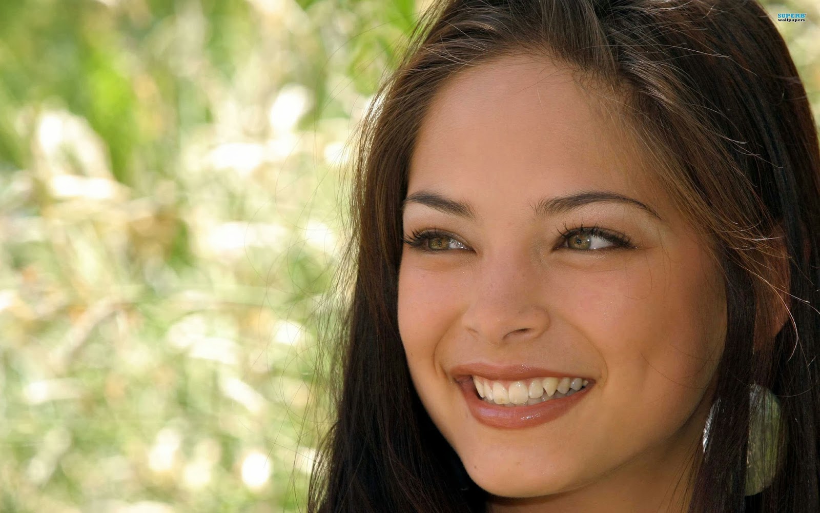 Beautiful Wallpaper Girls KRISTIN KREUK