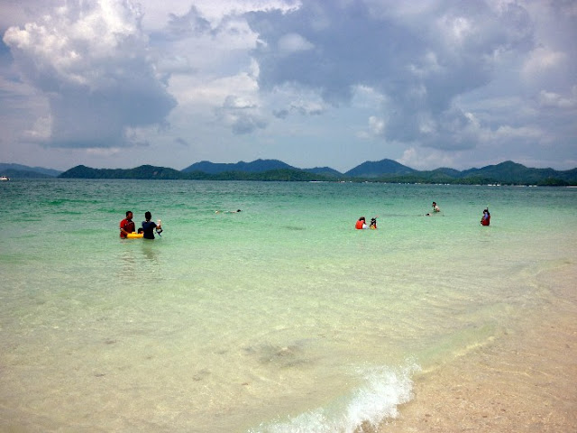 visita di Koh Khai Nai  