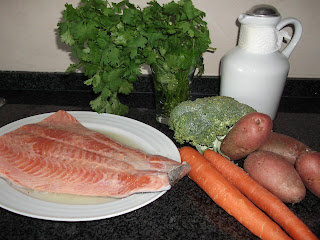 Salmão com Batatinhas Douradas