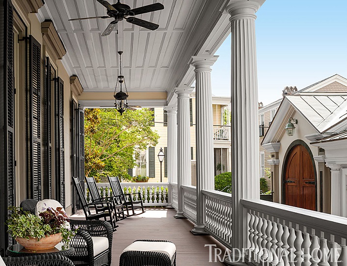 Mix and Chic Home tour A beautiful and grand historic Charleston home!