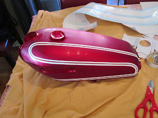Pin striping the Yamaha LS3 fuel tank - second top line