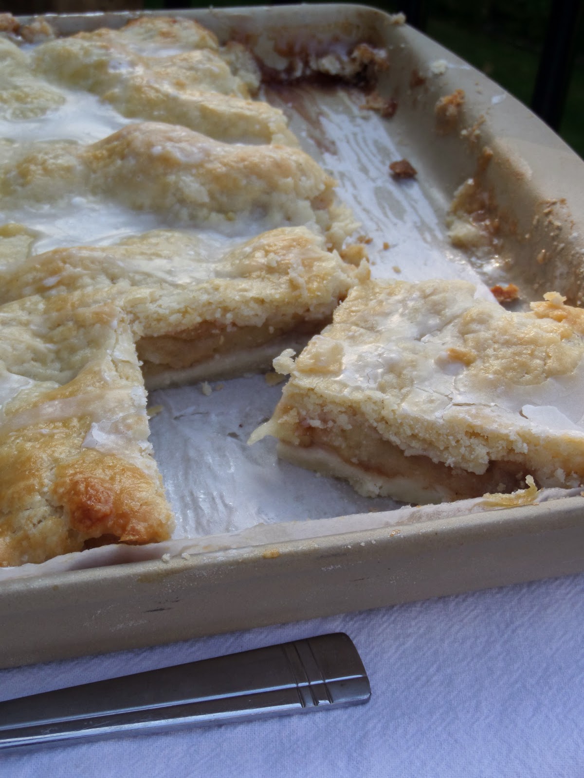 Becki Melvie Smitten Kitchen's Apple Slab Pie
