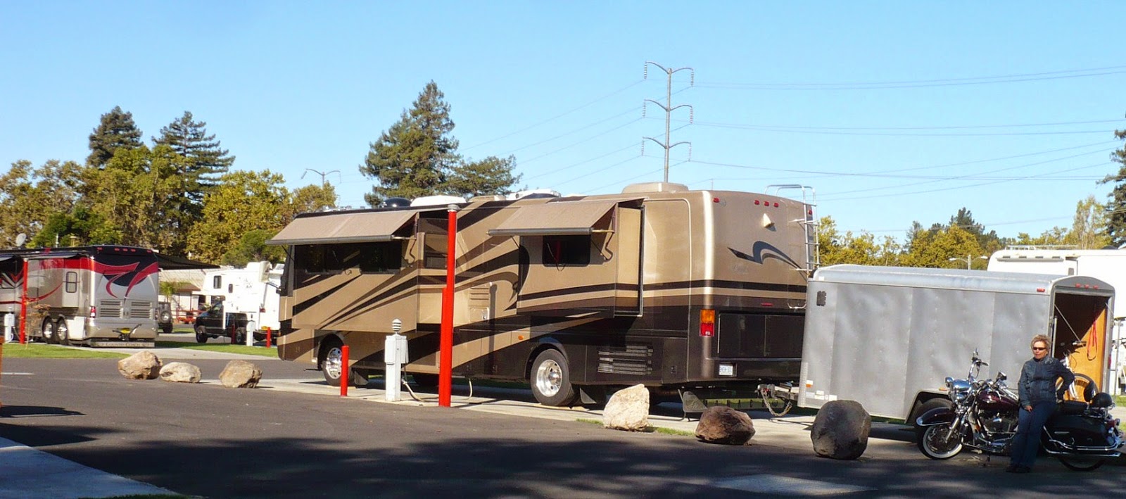 Free Rosey & Free Willy RV Travel Camping in Napa Valley