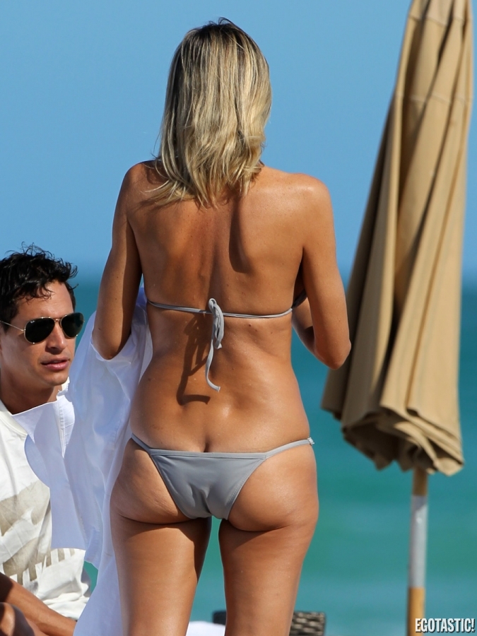 Kaley Cuoco sex Kaley Cuoco photos