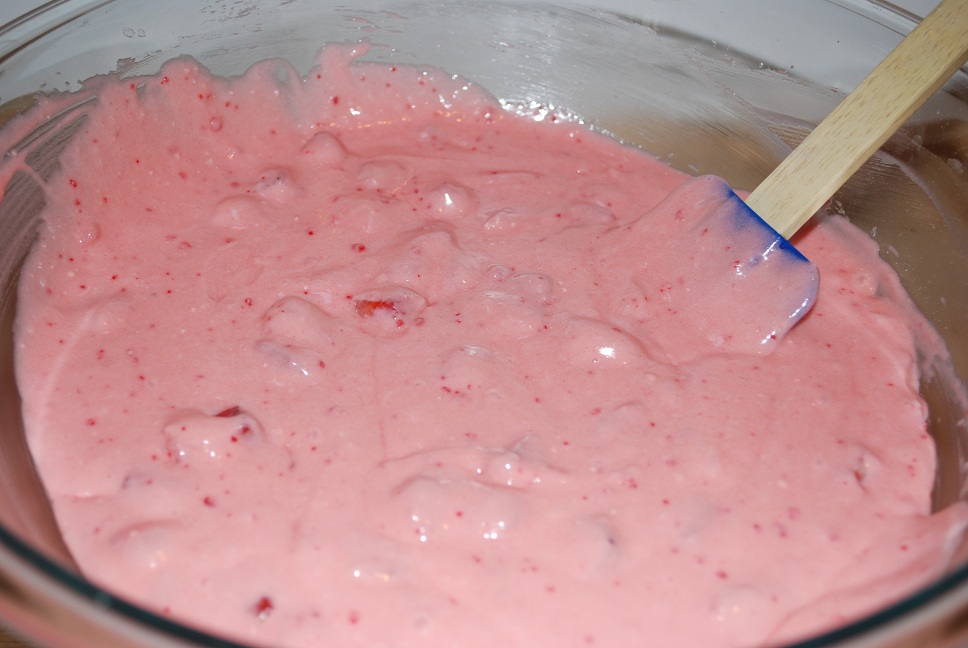 Gourmet Rooster Strawberry Daiquiri Cake