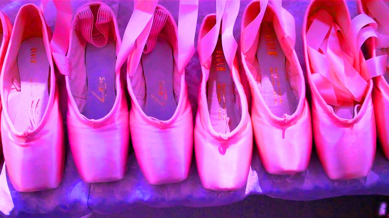 Dear Ones Healing Ministry: &ldquo;FREE BALLET SHOE SCREENSAVERS & WALLPAPERS