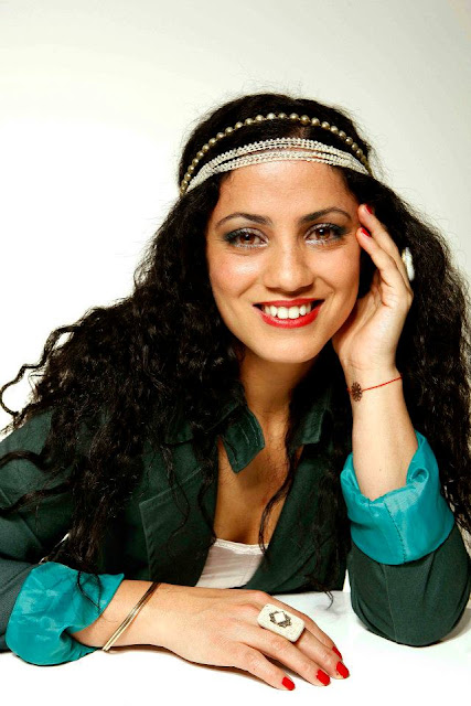 bearly rambling emel mathlouthi bearly rambling emel mathlouthi