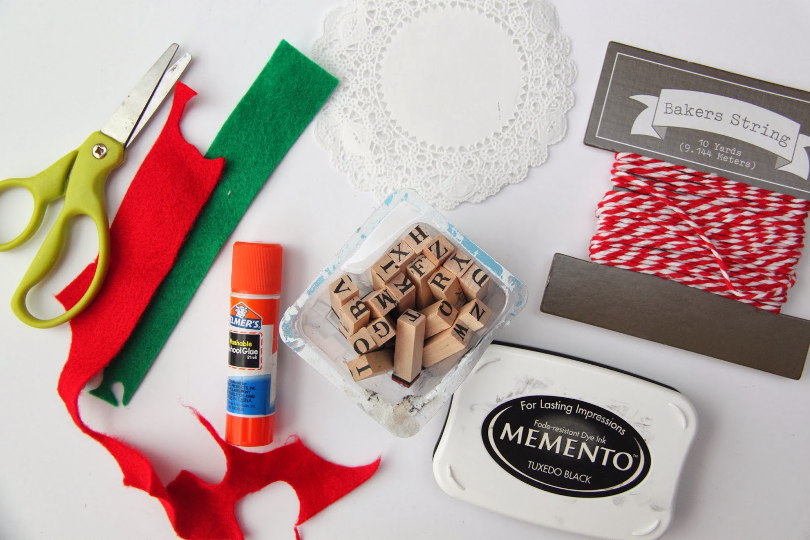 Homemade Applesauce with Mason Jar Gift Packaging Smashed Peas & Carrots