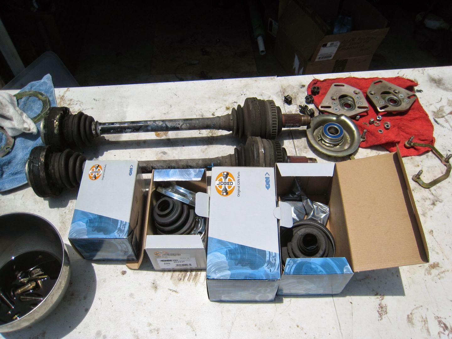 M3 PINK Rear Suspension Overhaul Part V e36 m3 Halfshaft/axle CV Boot