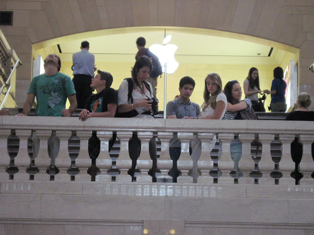 The Apple Store has replaced the East Balcony of Grand Central Station where the Coloramas were once displayed