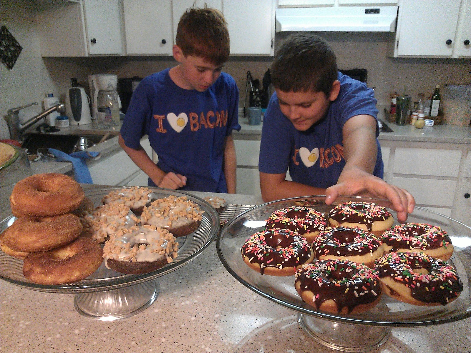 Baker Becky More Donuts!