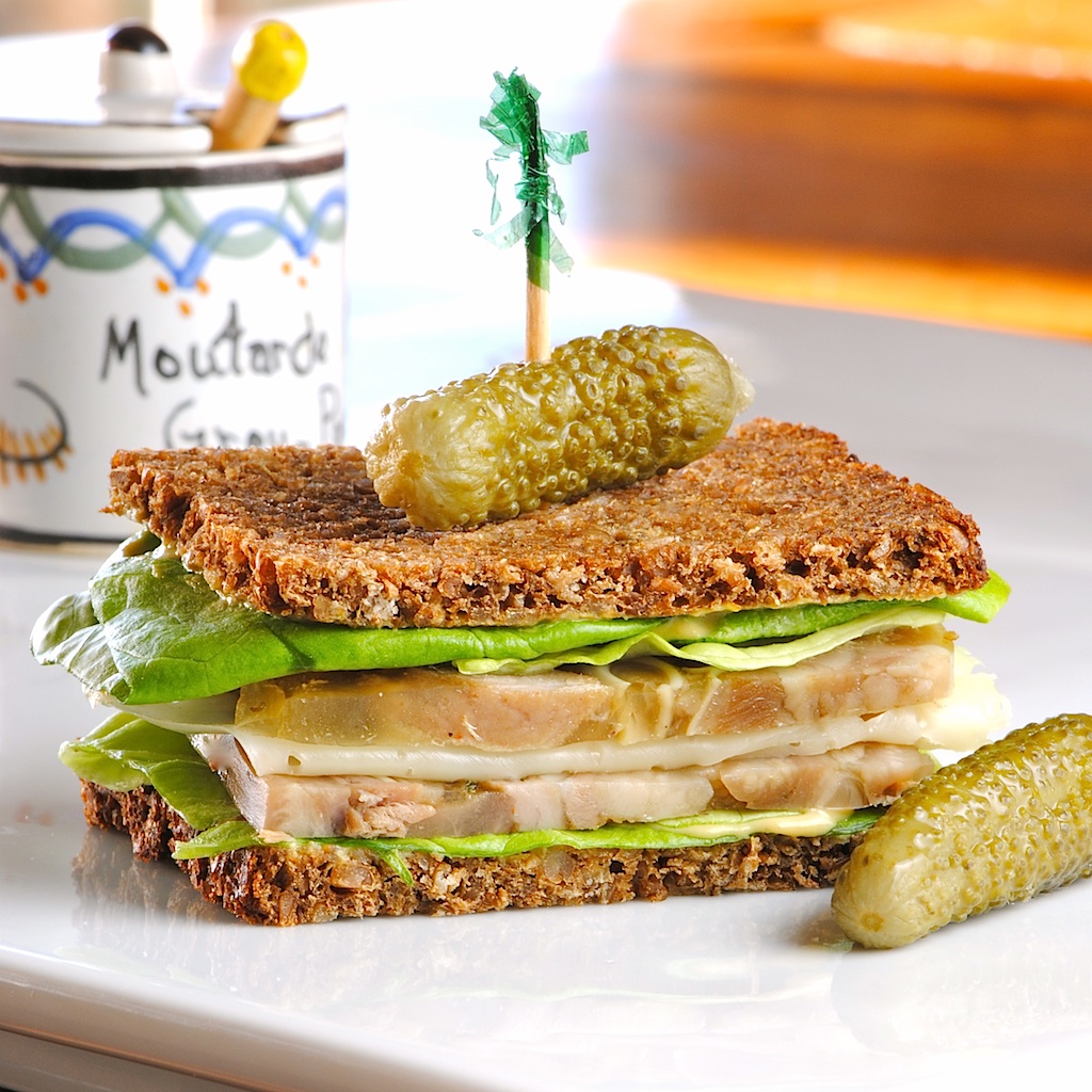 JULES FOOD... Queso de Puerco...Pig's Head Cheese