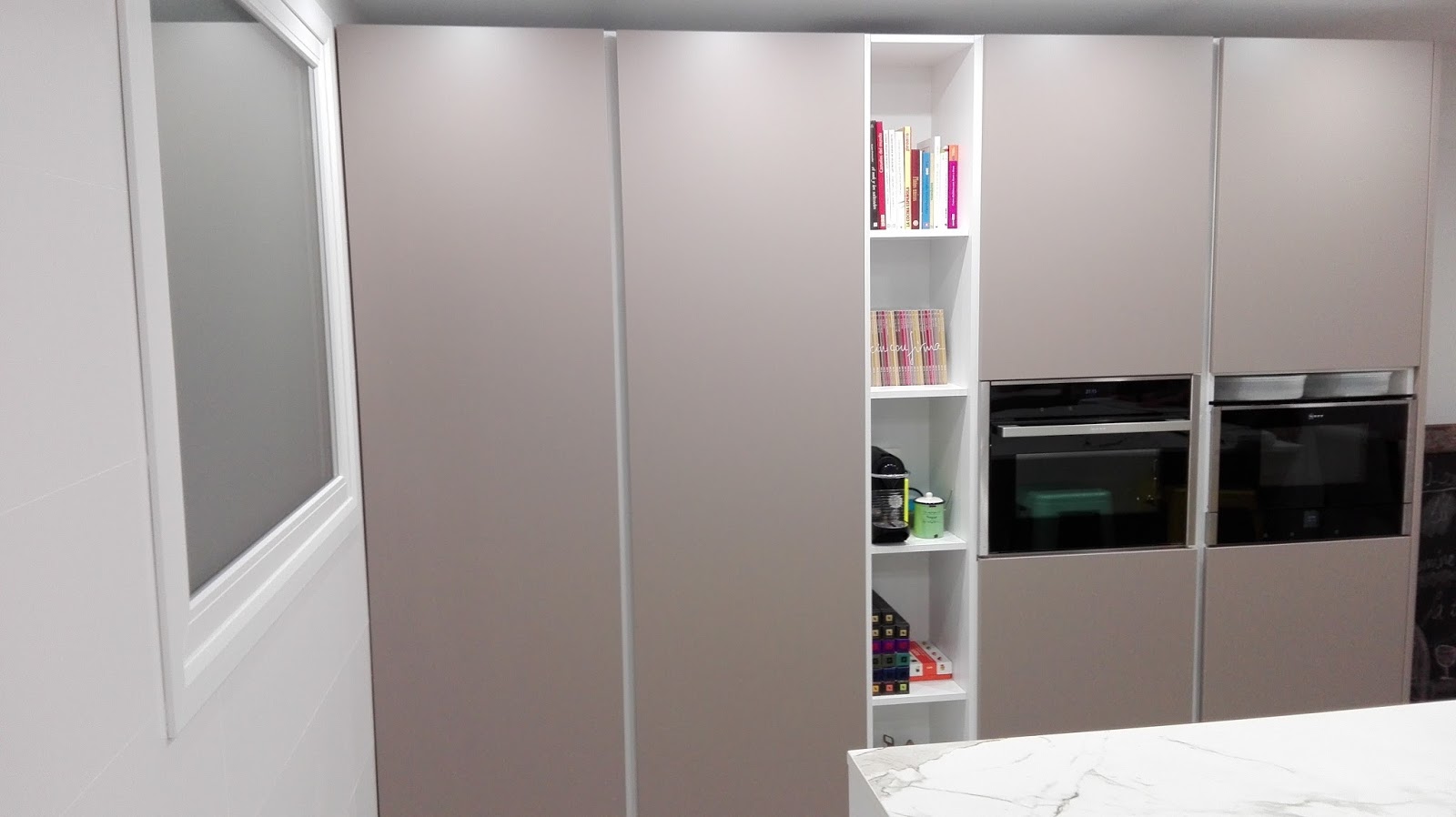 OFFICE HOGAR: ESPACIOS DIFERENTES: COCINA PARA DISFRUTAR