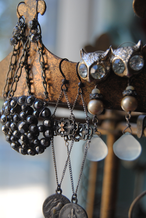 Christine Wallace... "Honoring Life Through Jewelry" FINI....