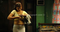 Sona dress changing hot spicy pictures
