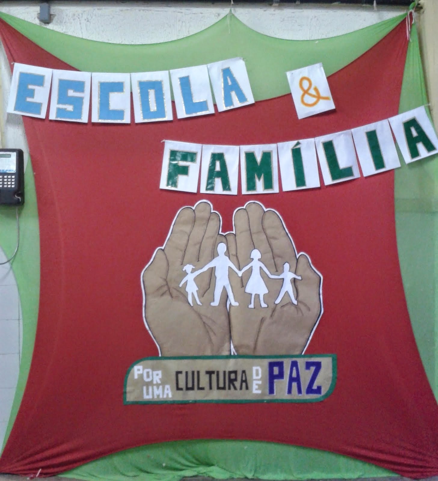 Escola e Família por uma Cultura de Paz