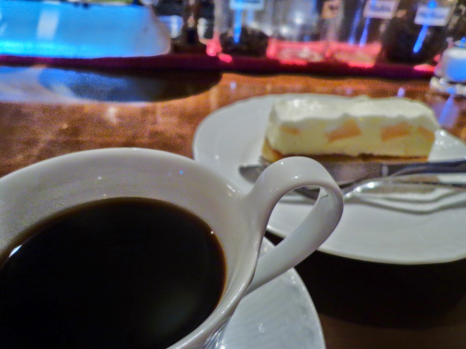 カフェクル シックな喫茶店 Cafe Fill De Vincennes カフェ フィユ ドゥ ヴァンサンヌ