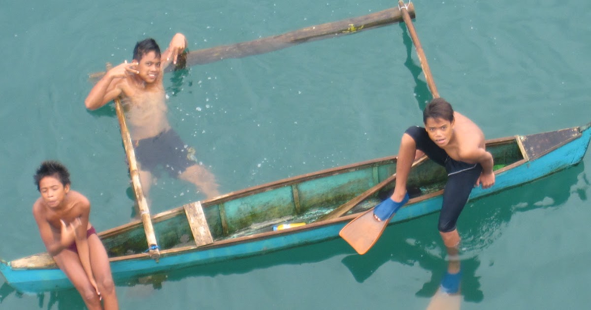 From Pearl Divers to Coin Divers LOCALLY MADE