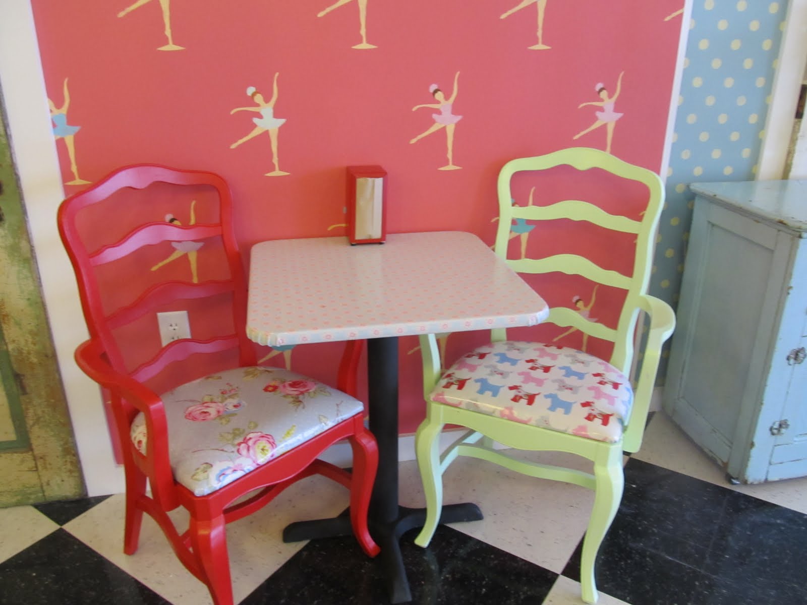 The Flying Cupcake Bakery CARMEL BAKERY NOW OPEN!!!