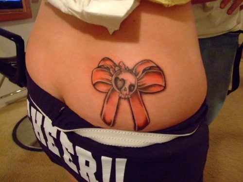 Aiz Tattoo Gallery Bow Tattoos