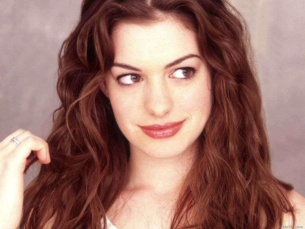 http://1.bp.blogspot.com/-Jn9pMilVfOo/UAq-Eq_f6xI/AAAAAAAAOXE/F_iFlghdpXM/s1600/Anne-anne-hathaway-4725442-1024-768.jpg