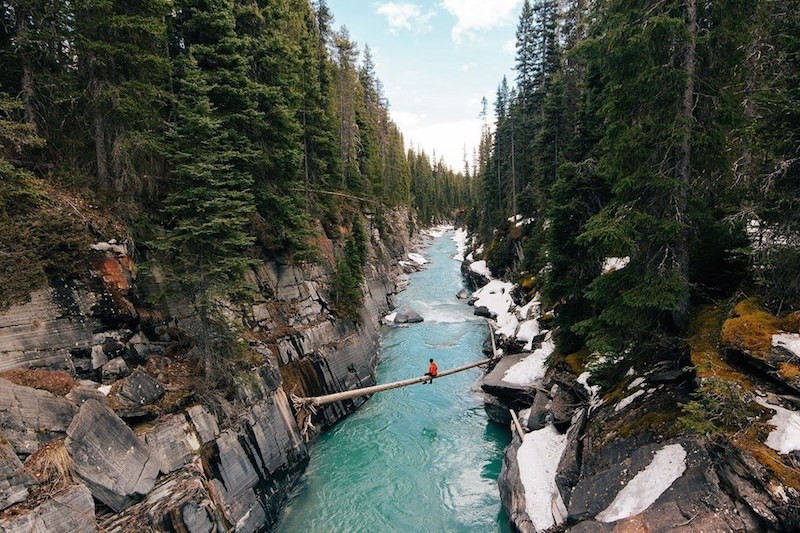 Kootenay National Park, British Columbia - Winter Wanderlust. Photographer’s Epic Photos Prove Why You Should Visit Canada During The Winter Kootenay National Park, British Columbia - Winter Wanderlust. Photographer’s Epic Photos Prove Why You Should Visit Canada During The Winter