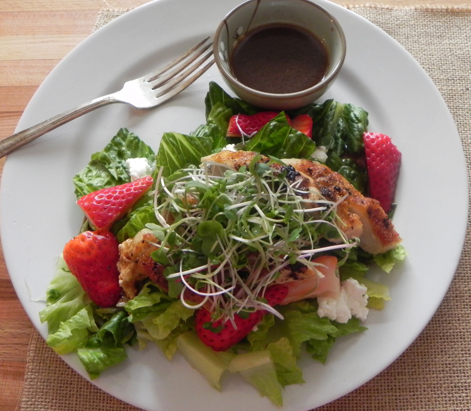 Let Them Eat Healthy Chicken, Strawberry, Goat Cheese & Micro Green
